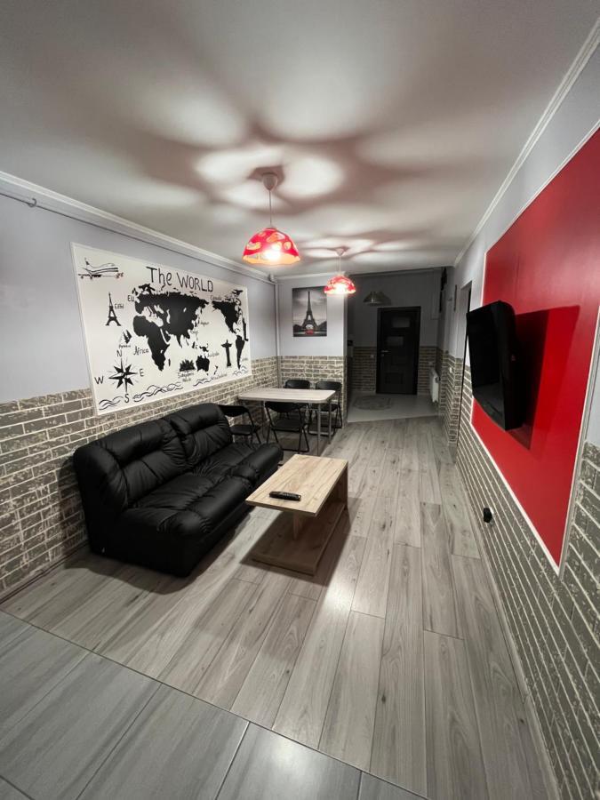Family Apartment ヴィーンヌィツャ エクステリア 写真